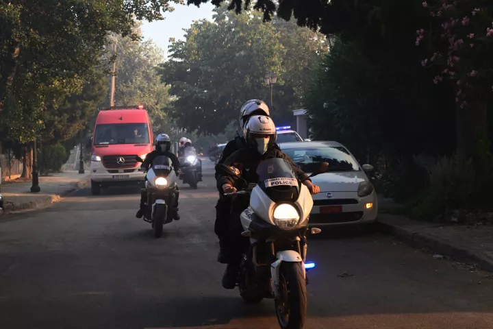 ΕΛ.ΑΣ: 27 απεγκλωβισμοί πολιτών στο Κρυονέρι