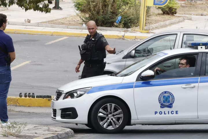Λήξη συναγερμού για ύποπτο αντικείμενο στο Κολωνάκι - Είχε αποδέκτη δικαστική λειτουργό