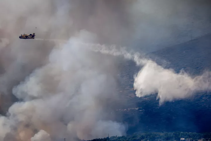 Πύρηνα μέτωπα στην Ελλάδα: 65 πυρκαγιές το τελευταίο 24ωρο