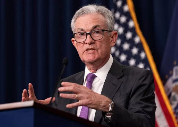 Απώλειες στη Wall Street - Αμετάβλητα τα επιτόκια από τη FED