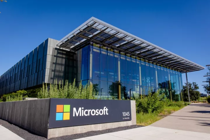 WSJ: Η Microsoft έγινε η δεύτερη εταιρεία με κεφαλαιοποίηση 4 τρισ. δολαρίων στον κόσμο