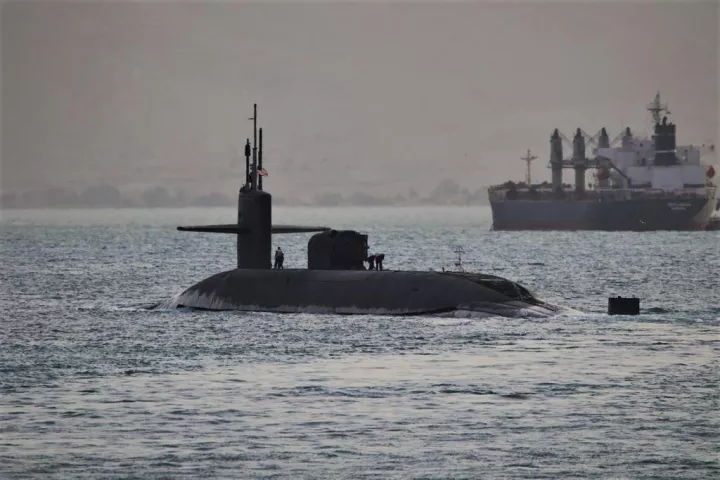 Βγάζει τα πυρηνικά υποβρύχια ο Τραμπ μετά τις προκλήσεις Μεντβέντεφ: «Τα λόγια συχνά οδηγούν σε απρόβλεπτες συνέπειες»