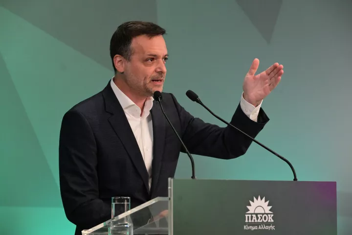 Δήμαρχος και ΠΑΣΟΚ σε ρόλο… ΜΚΟ!