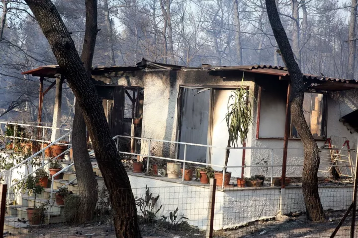 Καταγραφή ζημιών σε Αττική, Μεσσηνία, Κρήτη και Κύθηρα: Πέντε κόκκινα κτίρια σε 62 αυτοψίες