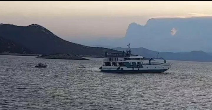 Το Υπ. Ναυτιλίας παραπέμπει στον εισαγγελέα την πλοιοκτήτρια του φέρι μποτ- Καμία ενέργεια αποκόλλησης