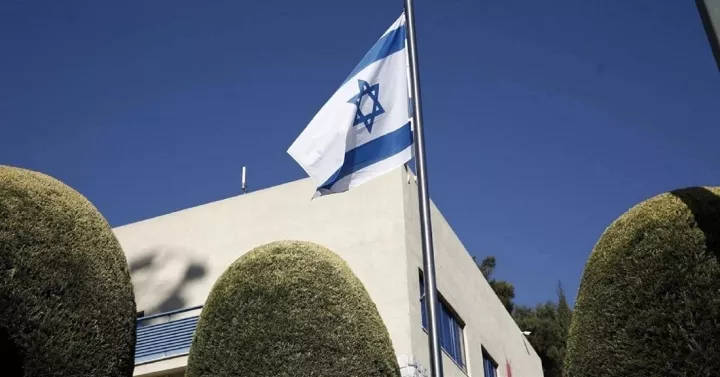 Πρεσβεία Ισραήλ: Διαψεύδει δημοσιεύματα περί εκκένωσης κατοικιών του προσωπικού της