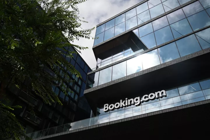 Ευρωπαίοι ξενοδόχοι προσφεύγουν κατά της Booking, με κατηγορίες για κατάχρηση δεσπόζουσας θέσης