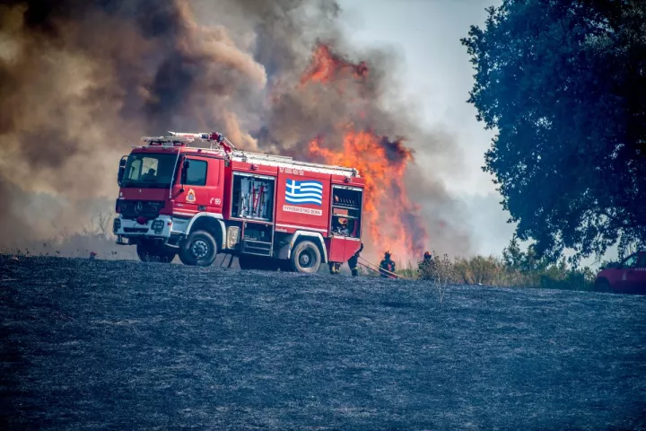 Πολύ υψηλός κίνδυνος πυρκαγιάς την Πέμπτη σε Αττική, Πελοπόννησο, Στ. Ελλάδα, Κρήτη, Βόρειο Αιγαίο και Κυκλάδες