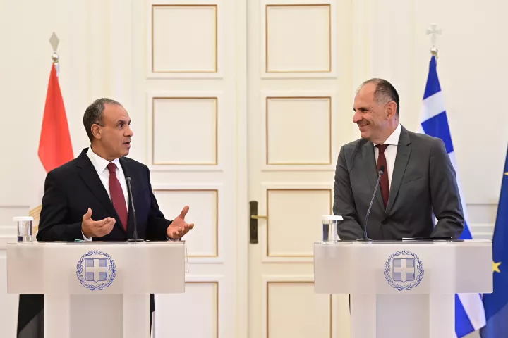 Κοντά σε συμφωνία για τη Μονή Σινά: Τι συζήτησαν ο Γ. Γεραπετρίτης με τον Αιγύπτιο ΥΠΕΞ