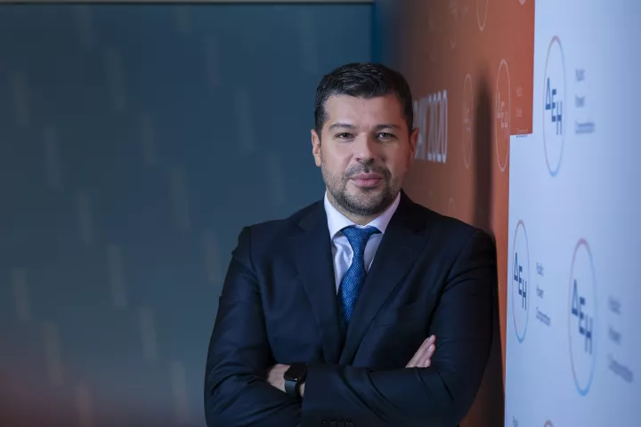 ΔΕΗ: Στο 1 δισ. ευρώ τα προσαρμοσμένα EBITDA το α' εξάμηνο του 2025