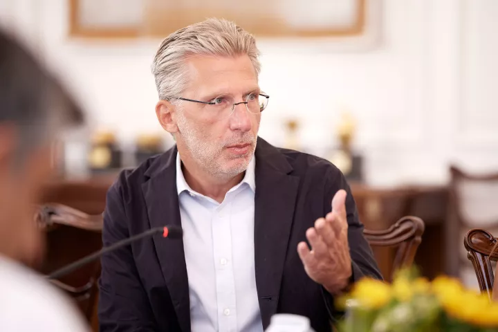 Α. Σκέρτσος: Η Ελλάδα, η χώρα με τις περισσότερες προσβάσιμες παραλίες σε ΑμεΑ