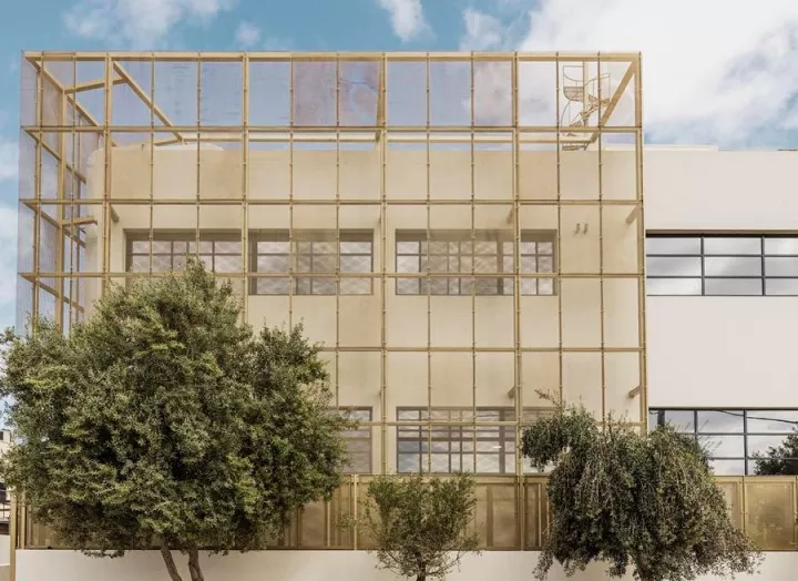 Το Onassis Ready της Στέγης φιλοξενεί την έκθεση «you are invited» του Juergen Teller