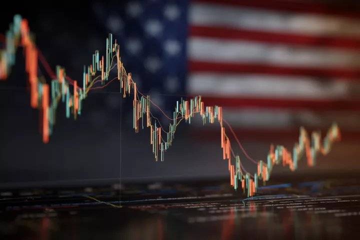 Μεικτά πρόσημα στη Wall Street: Κέρδη για τον Nasdaq με ώθηση από Nvidia και Apple