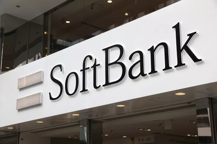 Ιστορικό «ράλι» για τη μετοχή της SoftBank μετά από τις ενισχυμένες επενδύσεις στην Τεχνητή Νοημοσύνη 