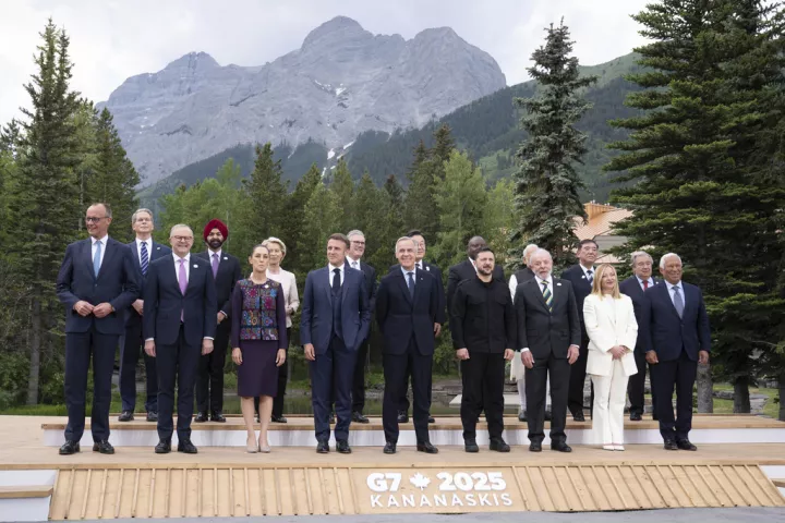 Η αντιπρόταση των Ευρωπαίων στον Πούτιν για την Ουκρανία - Πρώτα κατάπαυση του πυρός, μετά ανταλλαγή εδαφών