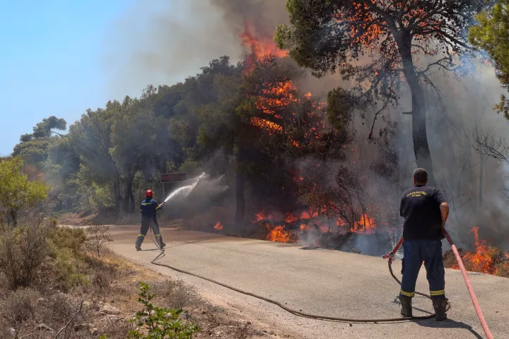 Σύσκεψη Κ. Κατσαφάδου για φωτιές στην Ανατολική Αττική - Αποτίμηση ζημιών και σχεδιασμός αποκατάστασης 