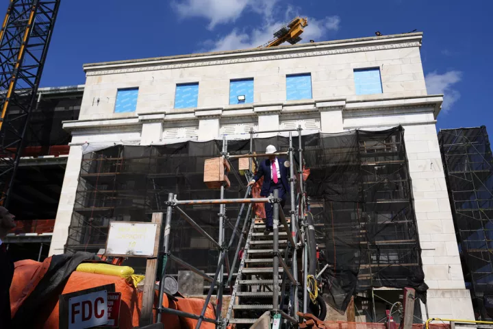 Πάνω από 200 δισ. δολάρια το κόστος των δασμών στις αμερικανικές ΜμΕ
