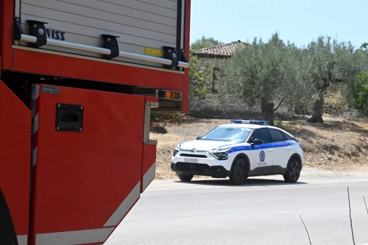 Προσαγωγή υπόπτου για εμπρησμό στη Δροσιά Αττικής - Βρέθηκε αυτοσχέδιος εμπρηστικός μηχανισμός
