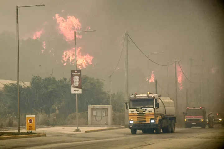 Συνολικά 82 πυρκαγιές ξέσπασαν το τελευταίο 24ωρο – Σε εξέλιξη η κατάσβεση 23 εξ αυτών