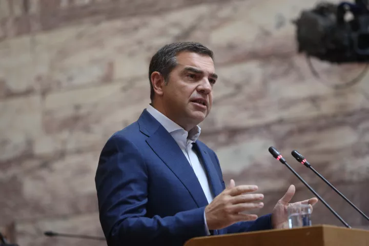Ο Αλέξης Τσίπρας πρώτα θα αναμετρηθεί με την ιστορία του
