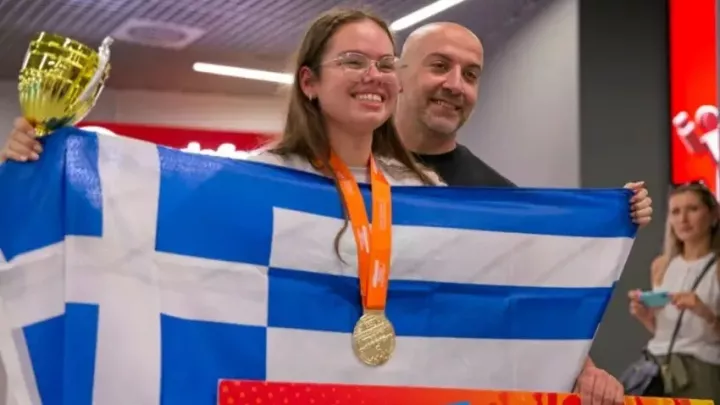 Ελένη Καρακασίδου: Από την Καλαμαριά στον κόσμο της Πληροφορικής και το χρυσό σε διαγωνισμό της Microsoft - «Πάγωσα όταν άκουσα το όνομά μου»