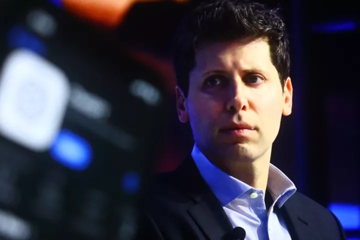Σαμ Άλτμαν: Η OpenAI στηρίζει μια startup που θα ανταγωνιστεί τη Neuralink του Μασκ