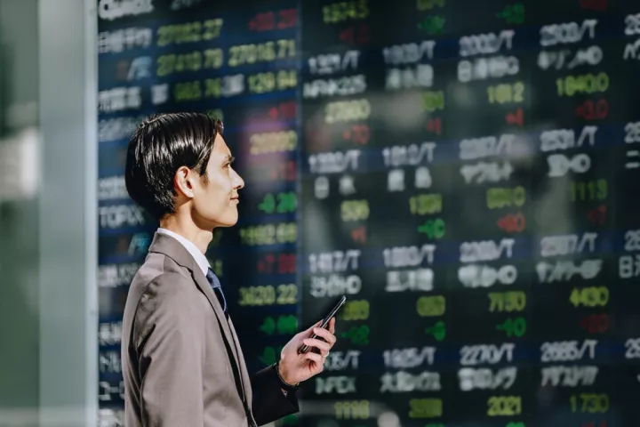 Ασιατικές αγορές: Άλμα 1,7% για τον Nikkei, κέρδη και στην Κίνα παρά τα αδύναμα οικονομικά στοιχεία
