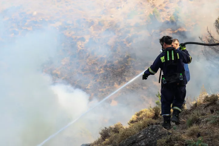 Πολύ υψηλός κίνδυνος πυρκαγιάς (κατηγορία 4) για το Σάββατο σε πολλές περιοχές της χώρας