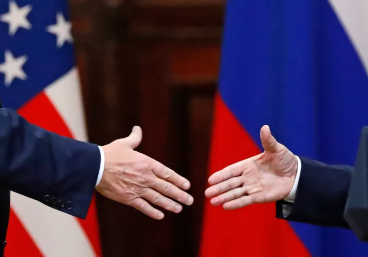 CNN: Γιατί επελέγη η μορφή «3+3» στη συνάντηση Τραμπ - Πούτιν