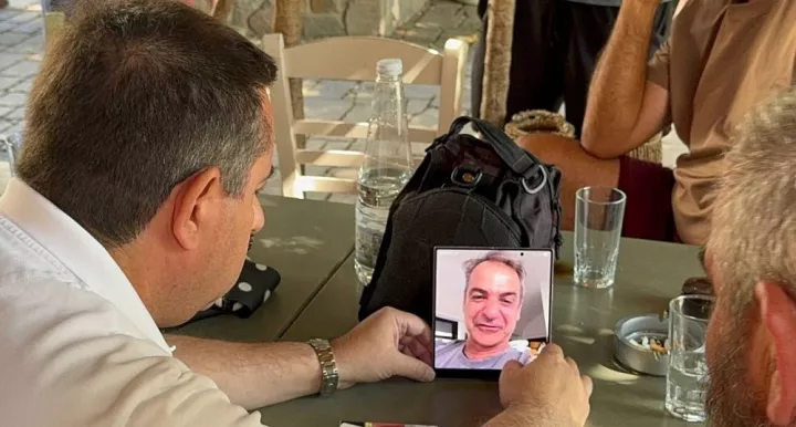 Επικοινωνία Κυρ. Μητσοτάκη με τον πρόεδρο Βολισσού - Άμεση καταγραφή των ζημιών από τις πυρκαγιές