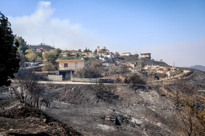 Επιταχύνεται η καταγραφή ζημιών - 33 «κόκκινα» κτίρια σε Αχαΐα, 12 σε Πρέβεζα και Άρτα