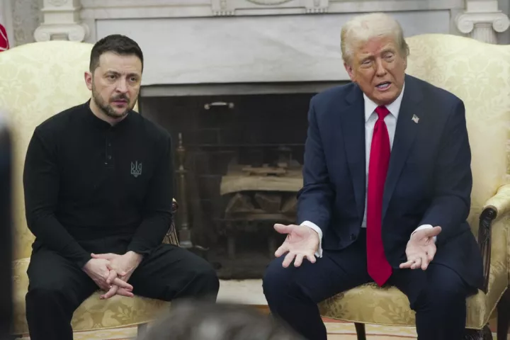 CNN για Τραμπ - Ζελένσκι: Το «πικρό χάπι» που πρέπει να καταπιεί ο Ουκρανός πρόεδρος