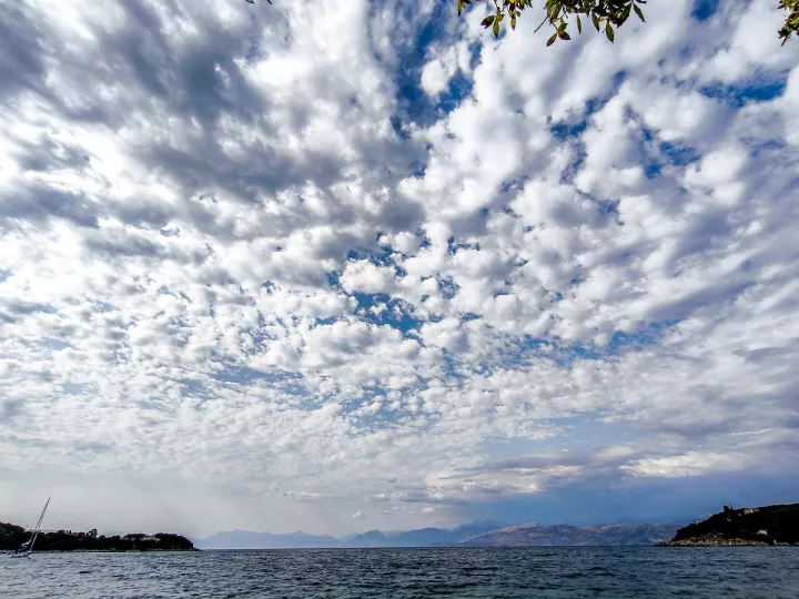 Άστατος ο καιρός σε Μακεδονία και Θεσσαλία την Τρίτη - Η πρόγνωση για την Αττική 