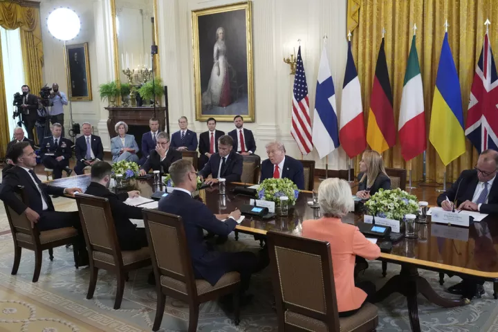 SkyNews: Τα τέσσερα συμπεράσματα από τη συνάντηση Τραμπ με Ζελένσκι και Ευρωπαίους ηγέτες