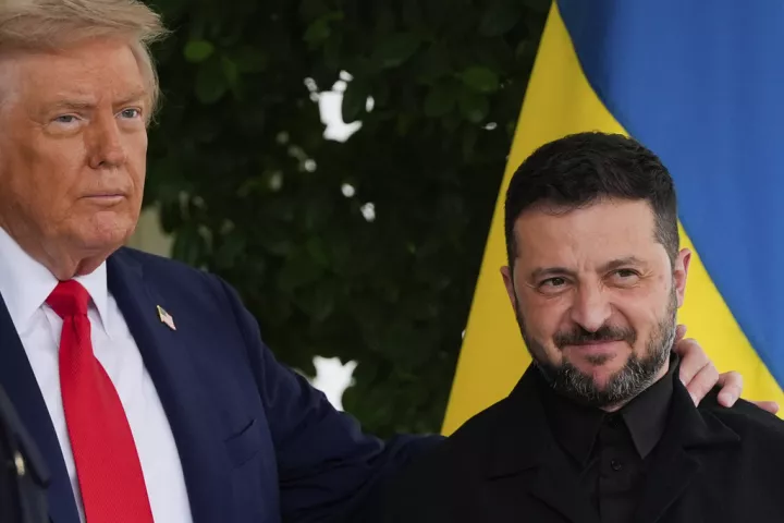 BBC: Ο Ζελένσκι κέρδισε χρόνο αλλά τα ζητήματα παραμένουν ανοιχτά
