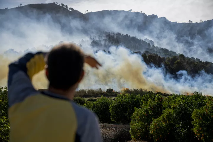 Ισπανία: Οι πυρκαγιές έκαψαν επιπλέον 300.000 στρέμματα σε ένα 24ωρο