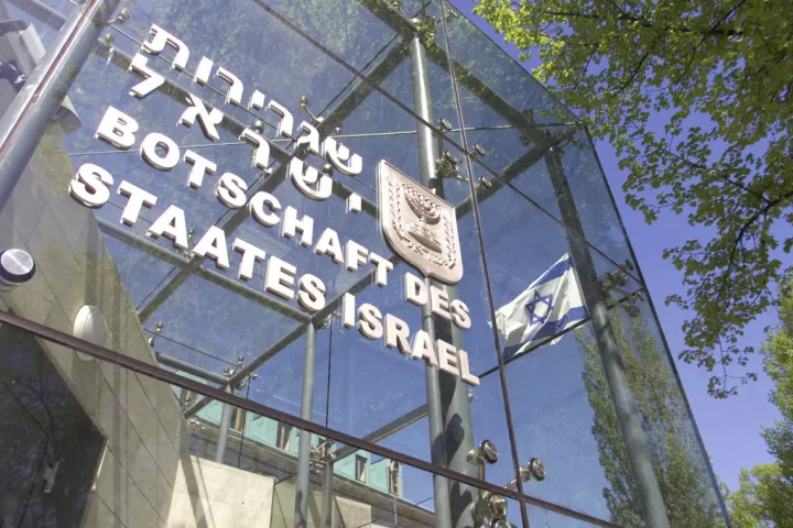 Γερμανία: Κατηγορίες σε Ρώσο για τον σχεδιασμό επίθεσης στην πρεσβεία του Ισραήλ 