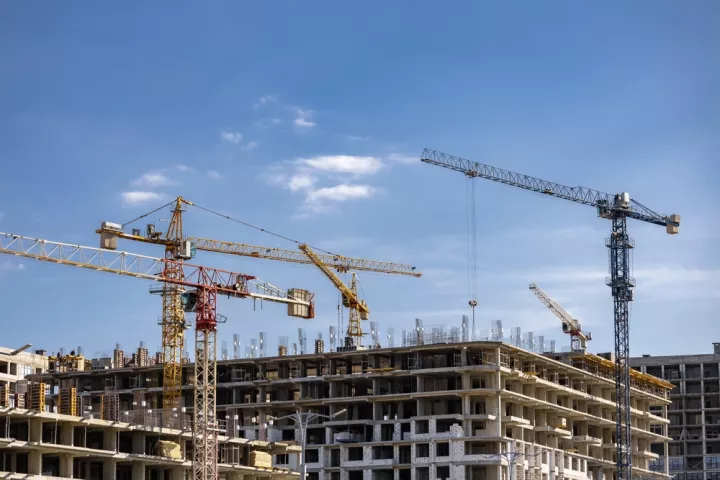 ΗΠΑ: Στασιμότητα στον κατασκευαστικό κλάδο - Μείωση 2,8% τον Ιούλιο στις νέες άδειες