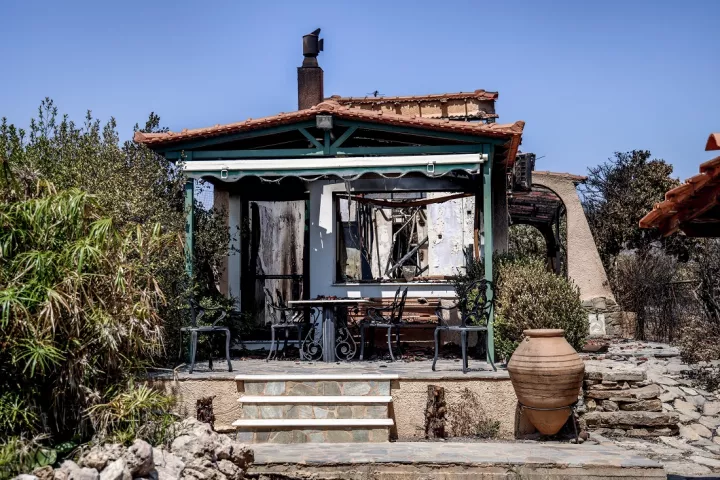 Πυρόπληκτοι: 10 ημέρες προθεσμία για την υποβολή φακέλων - Τα ποσά ενίσχυσης, οι αυτοψίες