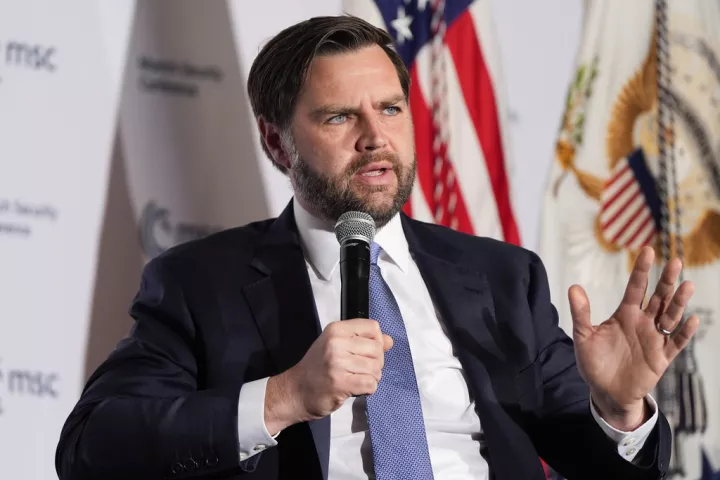 Βανς: Η Ευρώπη πρέπει να έχει τη μερίδα του λέοντος ως προς τις εγγυήσεις ασφαλείας προς την Ουκρανία