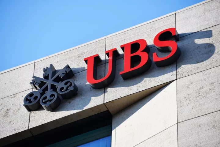 UBS: Προβλέπει αύξηση στις 6.600 μονάδες για τον S&P 500 ως το τέλος του 2025