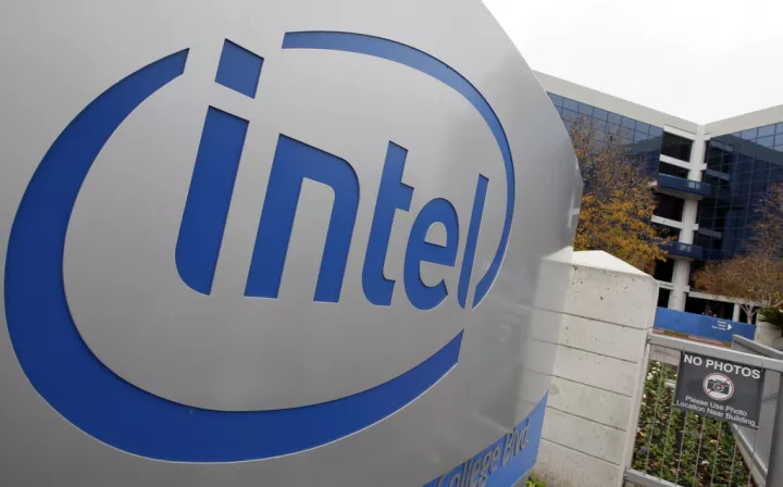Για ποιο λόγο δεν «σώθηκε» η Intel από την παρέμβαση του Ντόναλντ Τραμπ