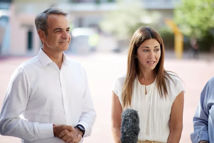 Κυρ. Μητσοτάκης: Έως τις αρχές Σεπτεμβρίου θα έχουν ανακαινιστεί 431 σχολεία (pics)