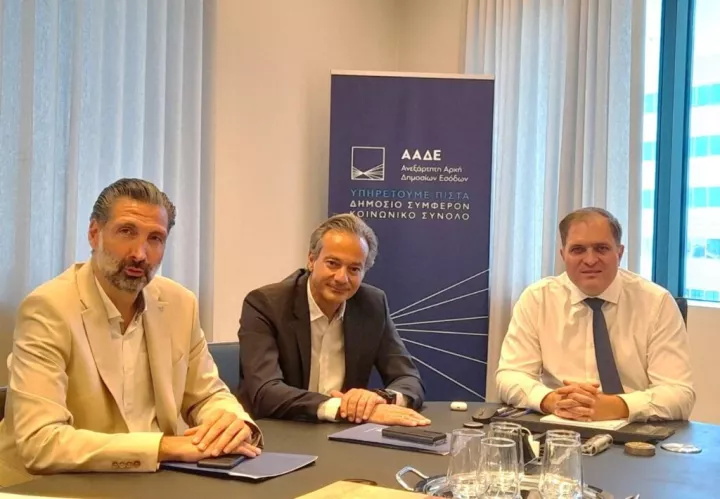 ΕΣΕΕ: Συνάντηση Καφούνη με Πιτσιλή για την ανάπτυξη ψηφιακών εργαλείων