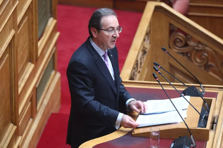 Ι. Μπούγας για ΣΥΡΙΖΑ: Πάνω από 17.000 αποφυλακίσεις με τον νόμο Παρασκευόπουλου