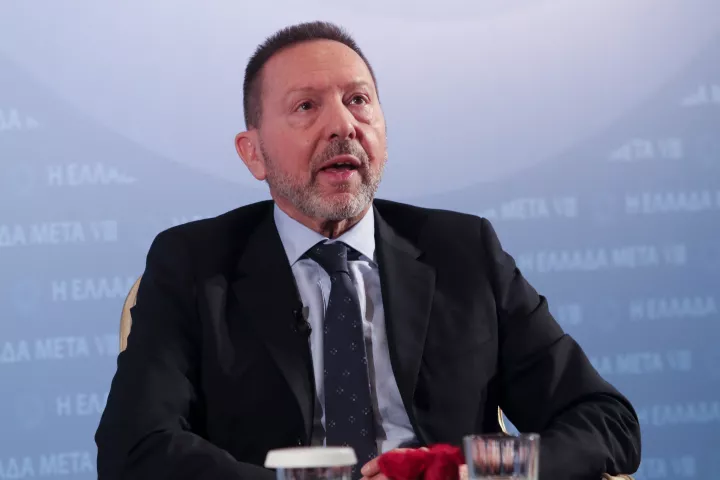 Συνάντηση Στουρνάρα με τραπεζίτες για την αργή μείωση του ιδιωτικού χρέους