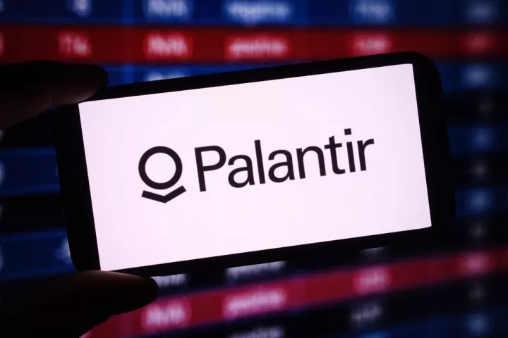 Το αίνιγμα της εκτόξευσης της μετοχής Palantir 