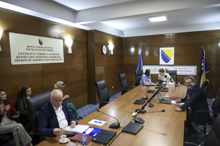 Βοσνία: Προεδρικές εκλογές προκηρύχθηκαν στη Σερβική Δημοκρατία, παρά τις αντιρρήσεις του αυτονομιστή ηγέτη των Σέρβων