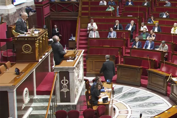 Γαλλία: Πυρά κατά Μπαϊρού από τα κόμματα τις αντιπολίτευσης για τις δηλώσεις του
