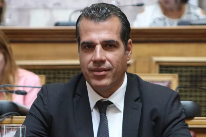 Θ. Πλεύρης: Τα νησιά δεν θα δεχθούν ποτέ περισσότερες μεταναστευτικές ροές - Όχι δομή προσφύγων στη Ρόδο